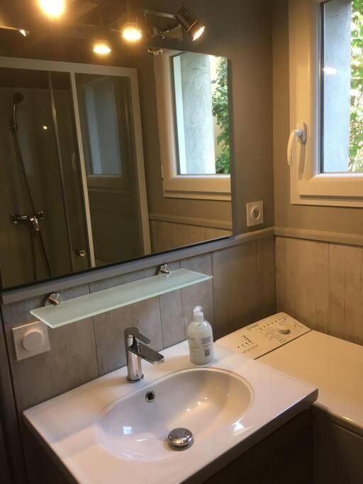Appartement Avec Jardin Prive Greoux Les Bains Au Bord Du Verdon Exterior foto